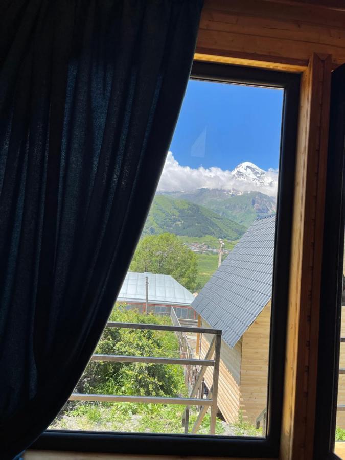 Guesthouse Elli & Cottages Kazbegi Exteriör bild