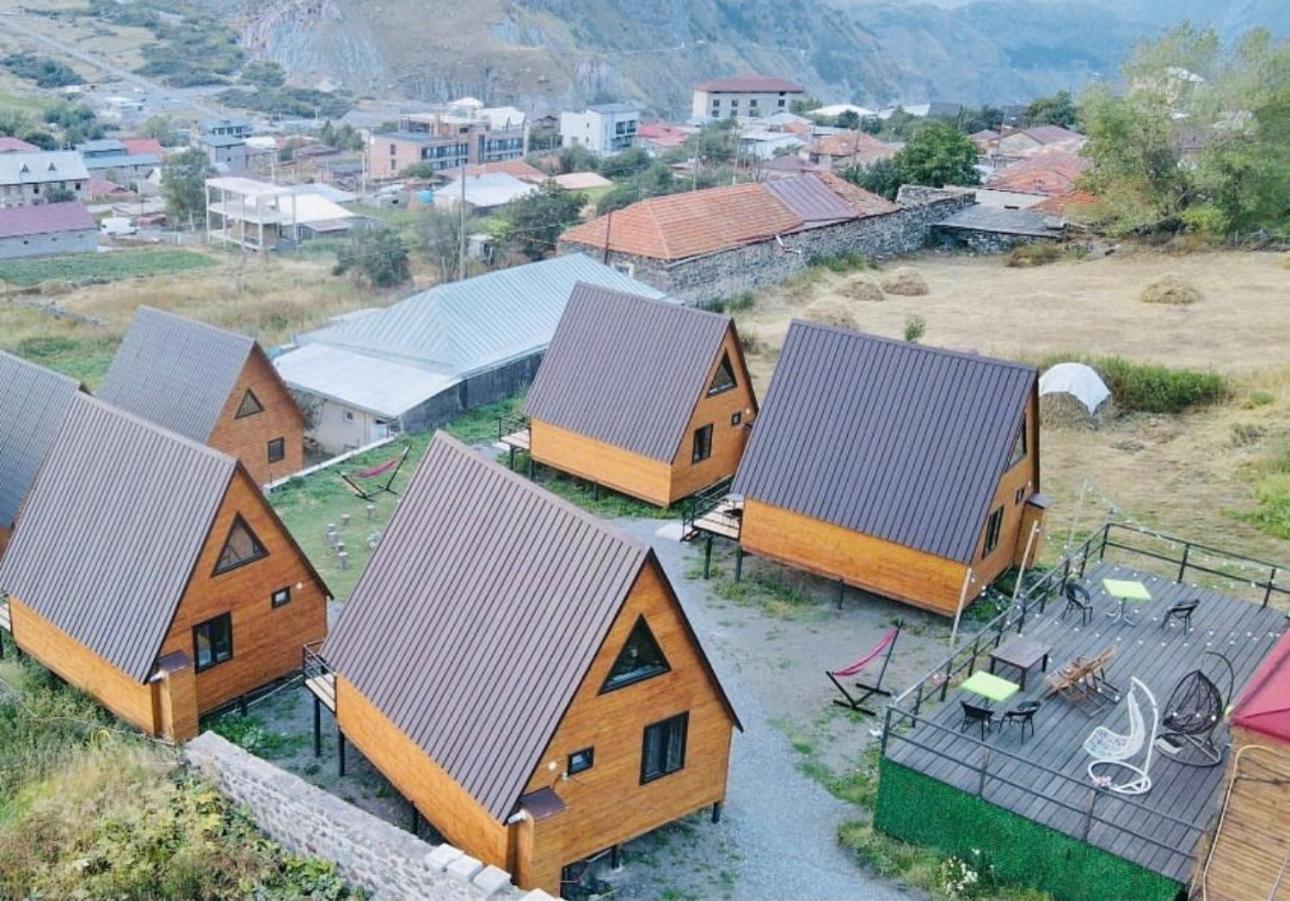 Guesthouse Elli & Cottages Kazbegi Exteriör bild