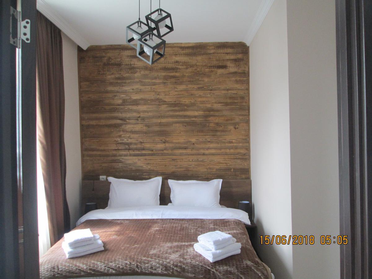 Guesthouse Elli & Cottages Kazbegi Exteriör bild