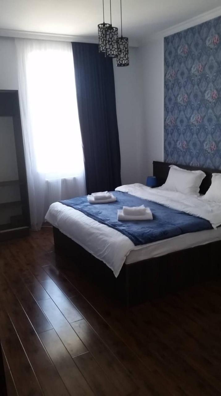 Guesthouse Elli & Cottages Kazbegi Exteriör bild