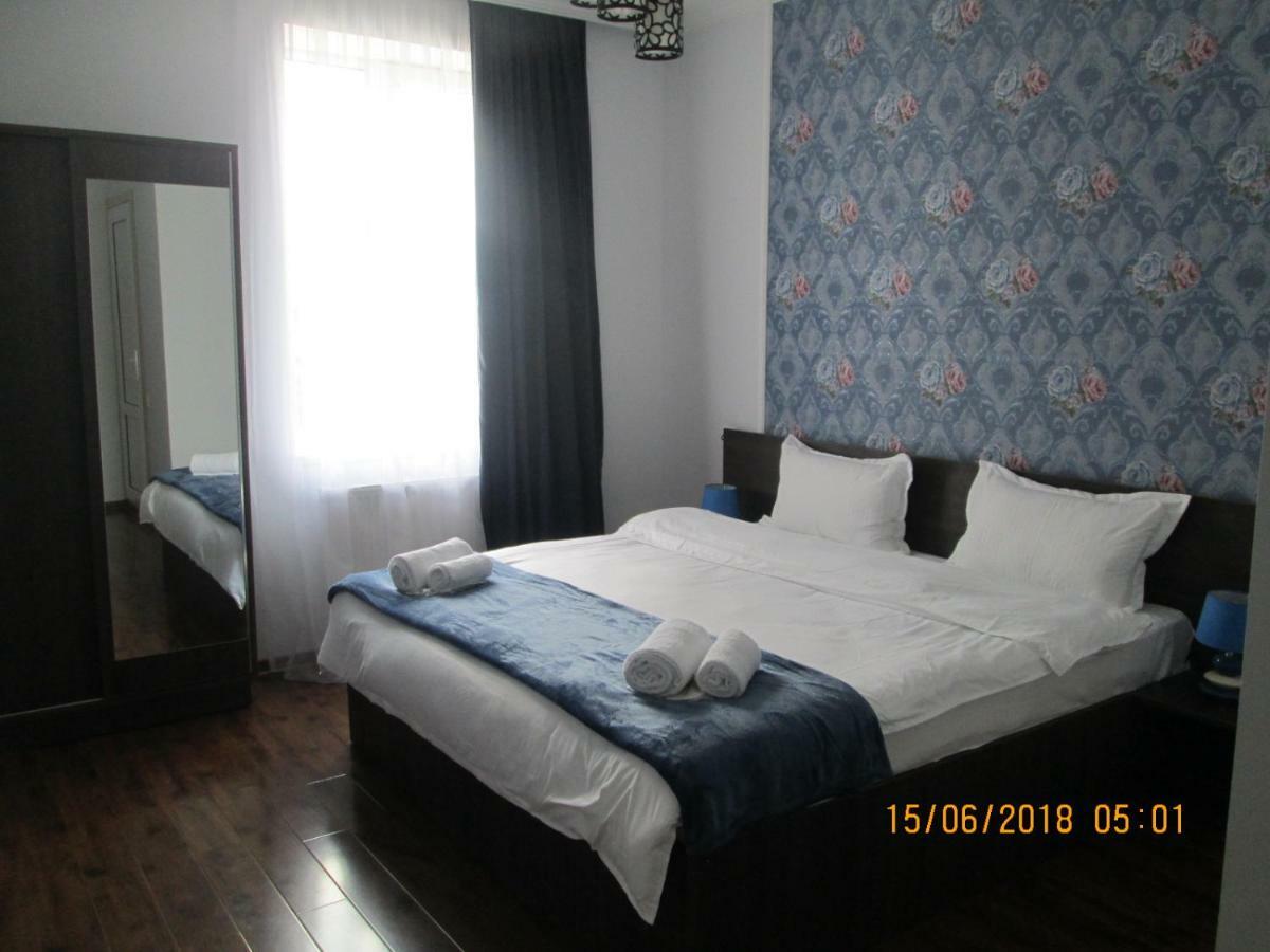 Guesthouse Elli & Cottages Kazbegi Exteriör bild